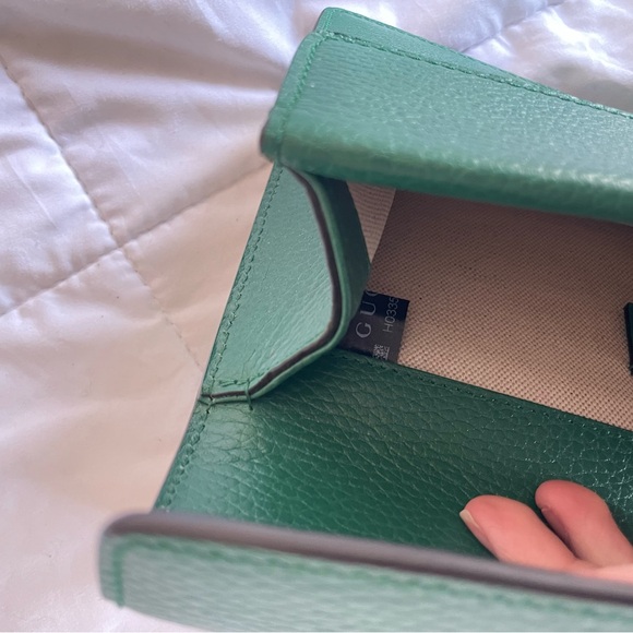 Gucci Dionysus - Picture 5 of 10